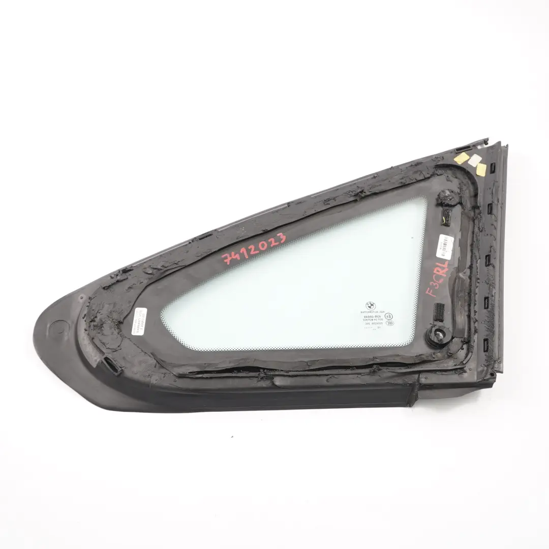 Vitre latérale arrière gauche AS2 pour BMW F36 Gran Coupe à propos du numéro de pièce 7412023 BMW F36 Gran Coupe Vitre latérale arrière gauche AS2 - SKU 7412023 - Numéro de pièce 7412023