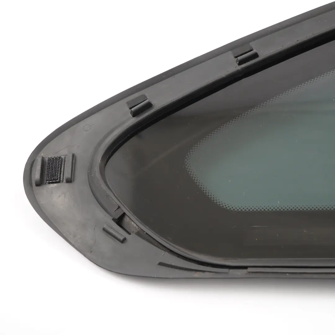 Window Glass BMW F36 Gran Coupé Side Fixed Rear Right O/S Tinted to with Part number 7412032 Window Glass BMW F36 Gran Coupé Side Fixed Rear Right O/S Tinted - SKU 7412032 - Part number 7412032