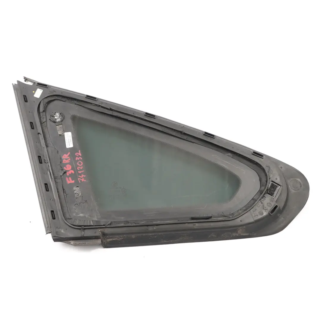 Vitre BMW F36 Gran Coupé Latérale Fixe Arrière Droite Teintée pour à propos du numéro de pièce 7412032 Vitre BMW F36 Gran Coupé Latérale Fixe Arrière Droite Teintée - SKU 7412032 - Numéro de pièce 7412032