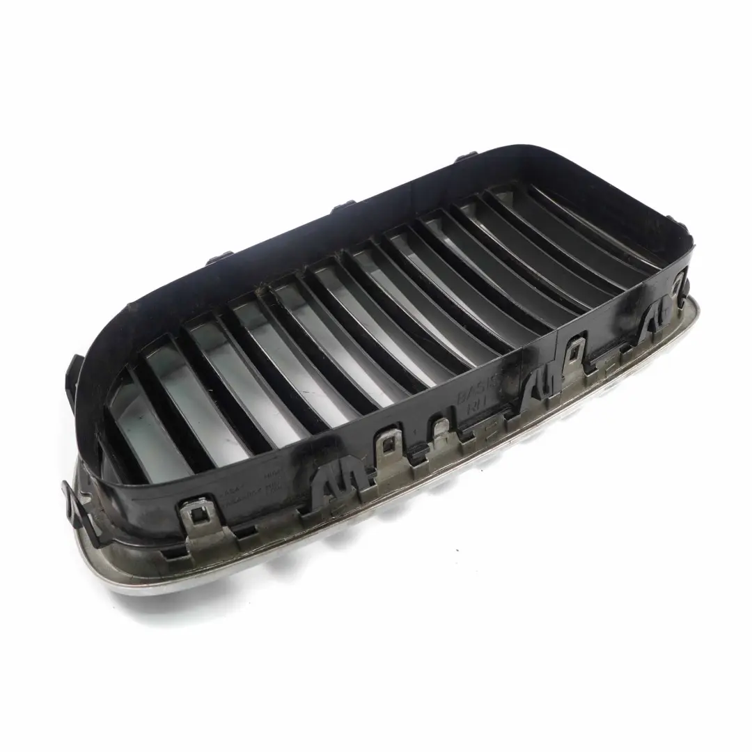Vorne Stoßstange Ziergitter BMW F10 F11 LCI Motor Haube Luft Rechts Chrom für mit Teilenummer 7412324 Vorne Stoßstange Ziergitter BMW F10 F11 LCI Motor Haube Luft Rechts Chrom - SKU 7412324 - Teilenummer 7412324