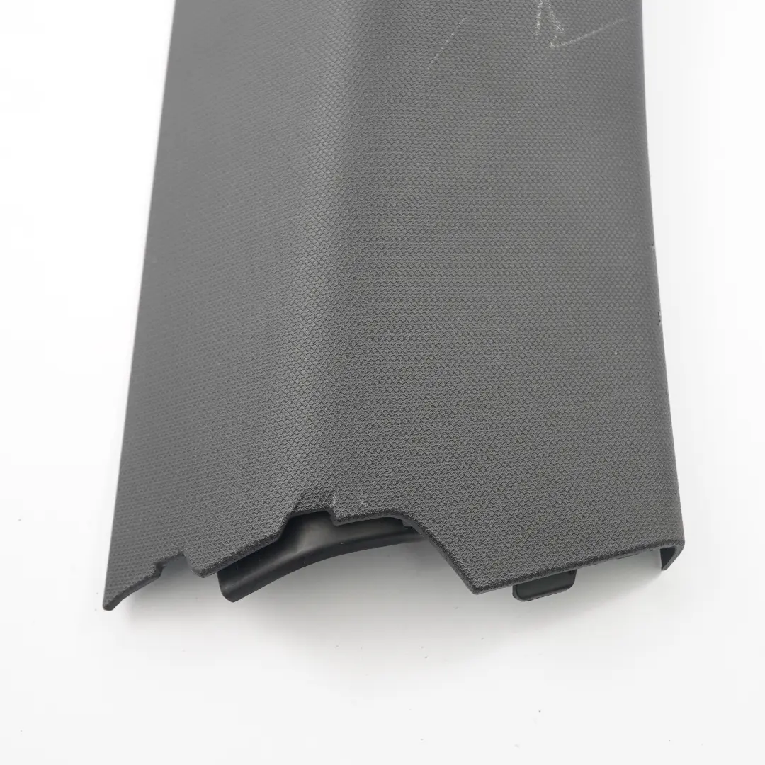 Mini Countryman F60 Embellecedor Columna C Panel Izquierdo Negro - SKU 7413807 - Número de pieza 7413807