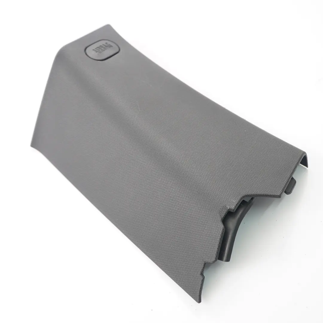 Embellecedor Columna C Panel Izquierdo Negro para Mini Countryman F60 con número de pieza 7413807 Mini Countryman F60 Embellecedor Columna C Panel Izquierdo Negro - SKU 7413807 - Número de pieza 7413807