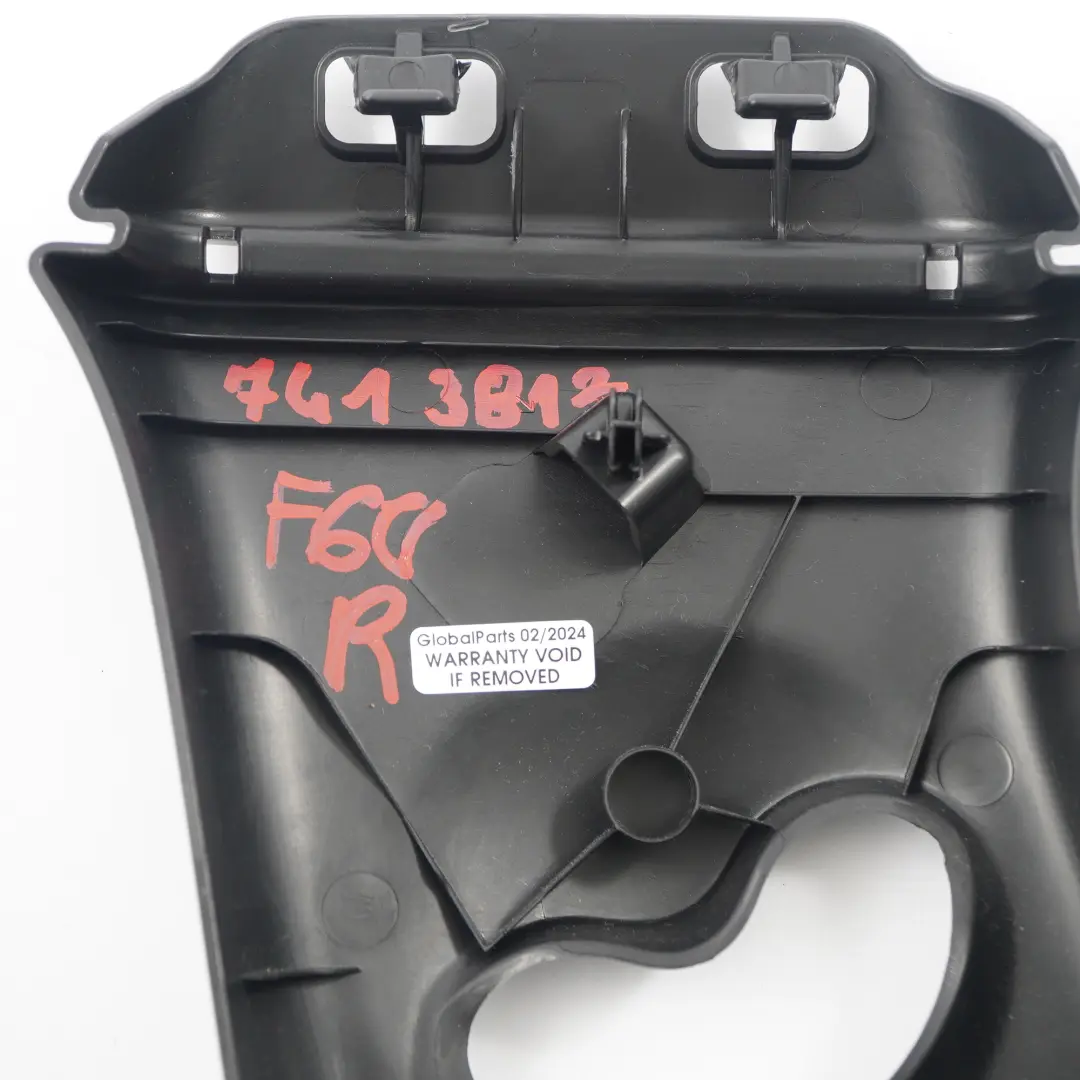 Mini F60 Housse protection colonne B montant supérieur droit Noir 7378218 - SKU 7413812 - Numéro de pièce 7413812