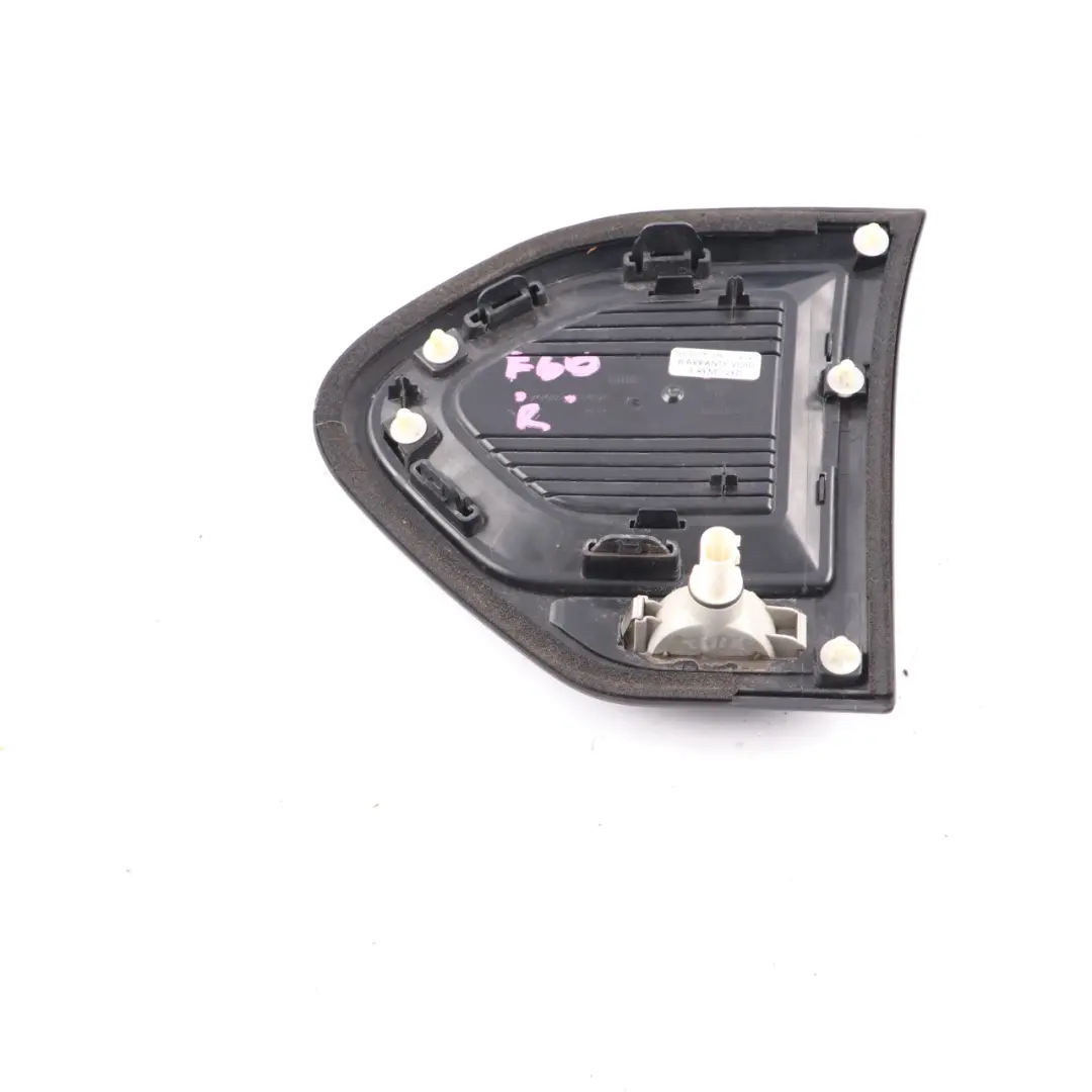 Pannello Laterale Indicatore Direzione Griglia Copertura Destra per Mini F60 con numero di parte 7414092 Mini F60 Pannello Laterale Indicatore Direzione Griglia Copertura Destra - SKU 7414092 - Numero di parte 7414092