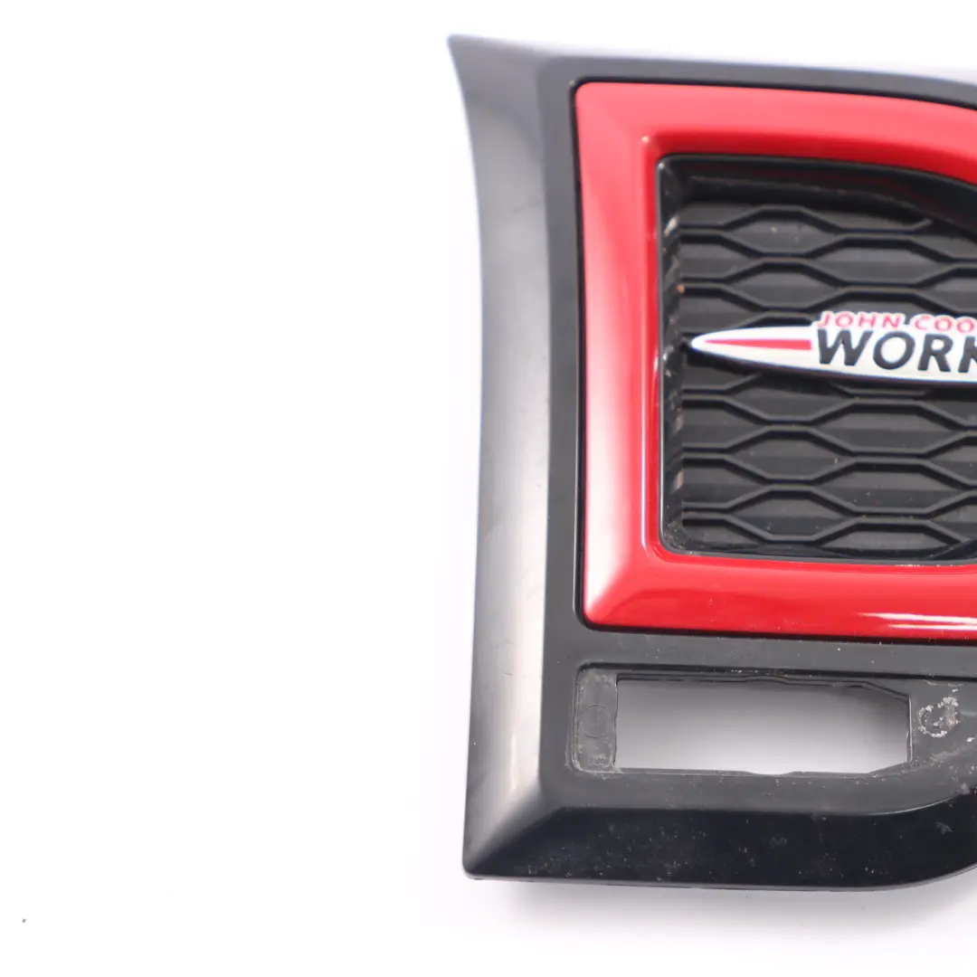 Side Panel Fender Turn Indicator Cover Right O/S Trim to Mini F60 JCW with Part number 7414098 Mini F60 JCW Side Panel Fender Turn Indicator Cover Right O/S Trim - SKU 7414098 - Part number 7414098