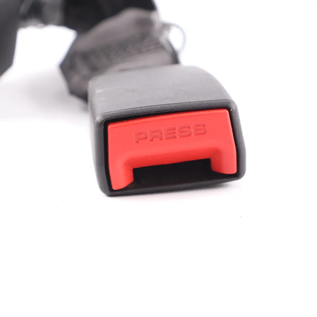 Belt Buckle BMW X3 G01 X4 G02 Rear Lower Belt Latch Right O/S to Seat with Part number 7414288 Seat Belt Buckle BMW X3 G01 X4 G02 Rear Lower Belt Latch Right O/S - SKU 7414288 - Part number 7414288