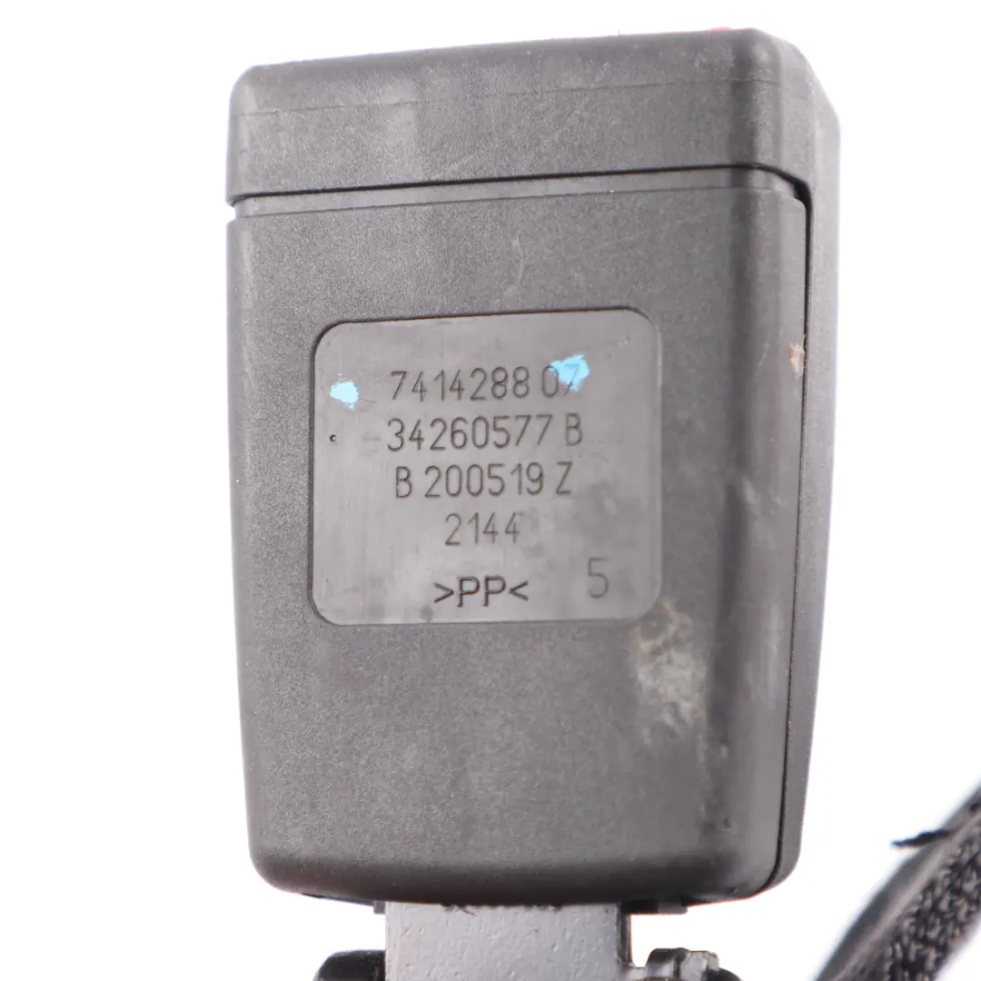 Fibbia sicurezza BMW X3 G01 X4 G02 Chiusura inferiore cintura destra per con numero di parte 7414288 Fibbia sicurezza BMW X3 G01 X4 G02 Chiusura inferiore cintura destra - SKU 7414288 - Numero di parte 7414288