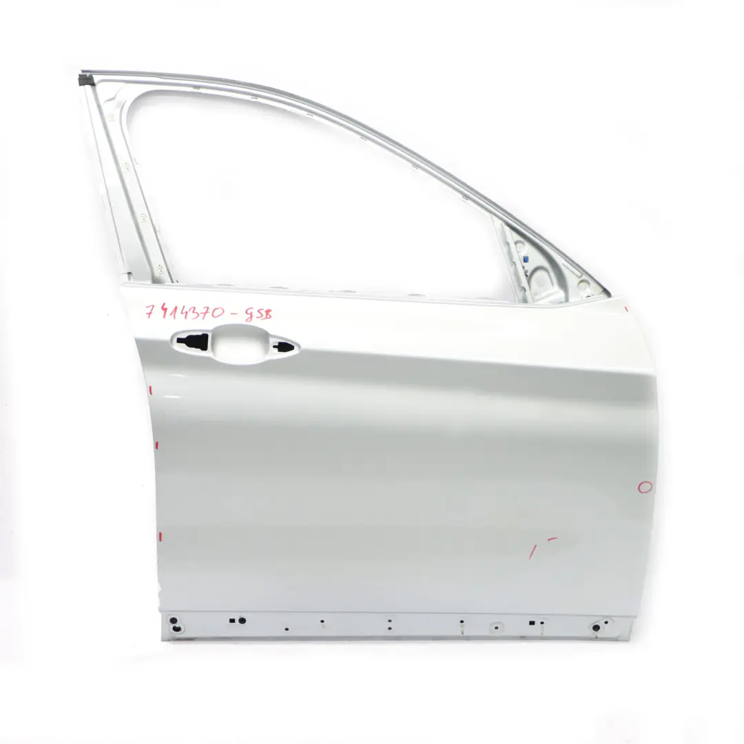 Couvercle de Panneau de Porte Avant Droite Glacier Silver Argent A83 pour BMW X1 F48 à propos du numéro de pièce 7414370 BMW X1 F48 Couvercle de Panneau de Porte Avant Droite Glacier Silver Argent A83 - SKU 7414370-GSB - Numéro de pièce 7414370
