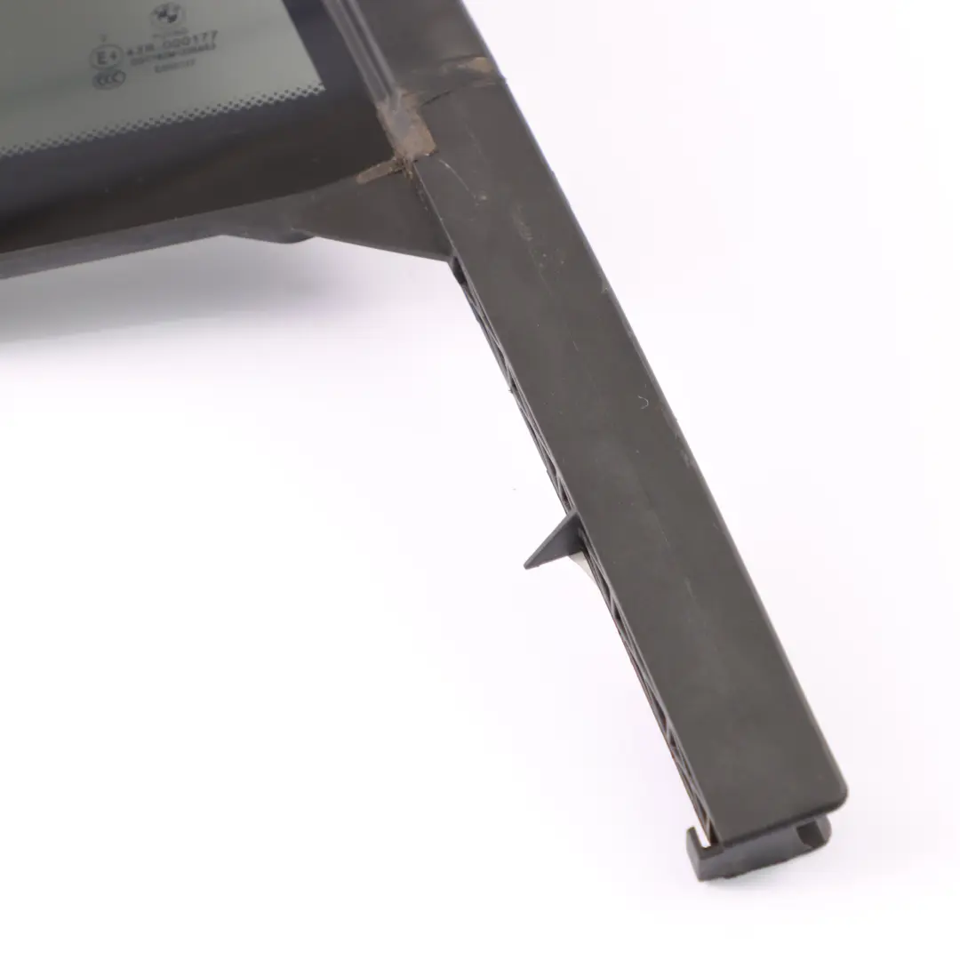 Seitenfenster Viertel hinten rechts Glasverglasung getönt AS3 für BMW F46 mit Teilenummer 7416284 BMW F46 Seitenfenster Viertel hinten rechts Glasverglasung getönt AS3 - SKU 7416284 - Teilenummer 7416284