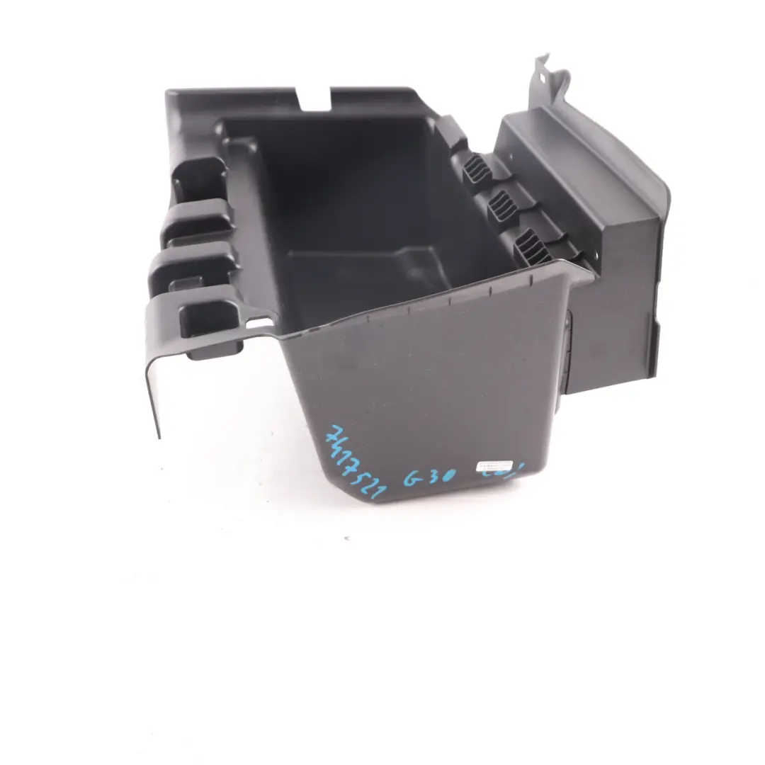 Vano portaoggetti sinistro Baule Portabagagli per BMW G30 con numero di parte 7417521 BMW G30 Vano portaoggetti sinistro Baule Portabagagli - SKU 7417521 - Numero di parte 7417521