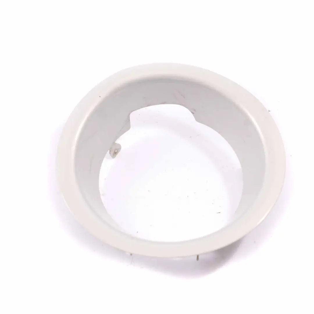 Panneau d'habillage de trappe à essence Blanc Argent - A62 pour Mini Cooper S F56 à propos du numéro de pièce 7417843 Mini Cooper S F56 Panneau d'habillage de trappe à essence Blanc Argent - A62 - SKU 7417843-WS - Numéro de pièce 7417843