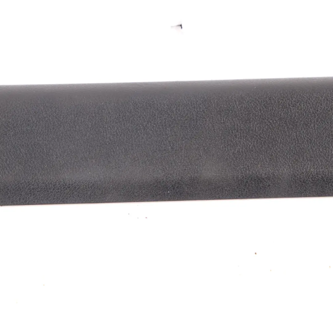 Couvercle d'entrée BMW G30 G31 Bande intérieure Avant gauche droite 7375729 pour à propos du numéro de pièce 7419304 Couvercle d'entrée BMW G30 G31 Bande intérieure Avant gauche droite 7375729 - SKU 7419304 - Numéro de pièce 7419304