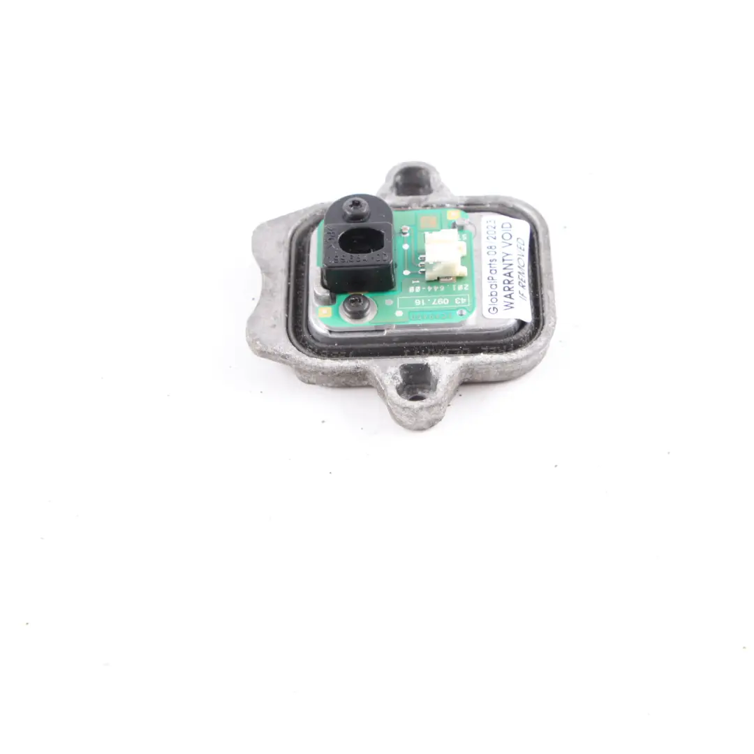 Moduł Sterownik Reflektora LED 1C4946D do BMW F30 F31 LCI o numerze 7419615 BMW F30 F31 LCI Moduł Sterownik Reflektora LED 1C4946D - SKU 7419615-1 - Numer Części 7419615