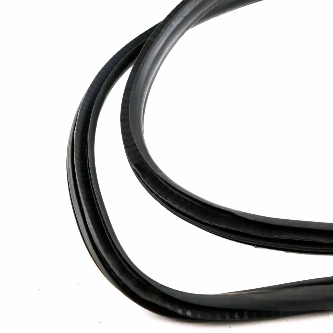 Joint de Porte Arrière Gauche Droite Joint de Protection de Bord pour BMW F45 à propos du numéro de pièce 7420050 BMW F45 Joint de Porte Arrière Gauche Droite Joint de Protection de Bord - SKU 7420050 - Numéro de pièce 7420050