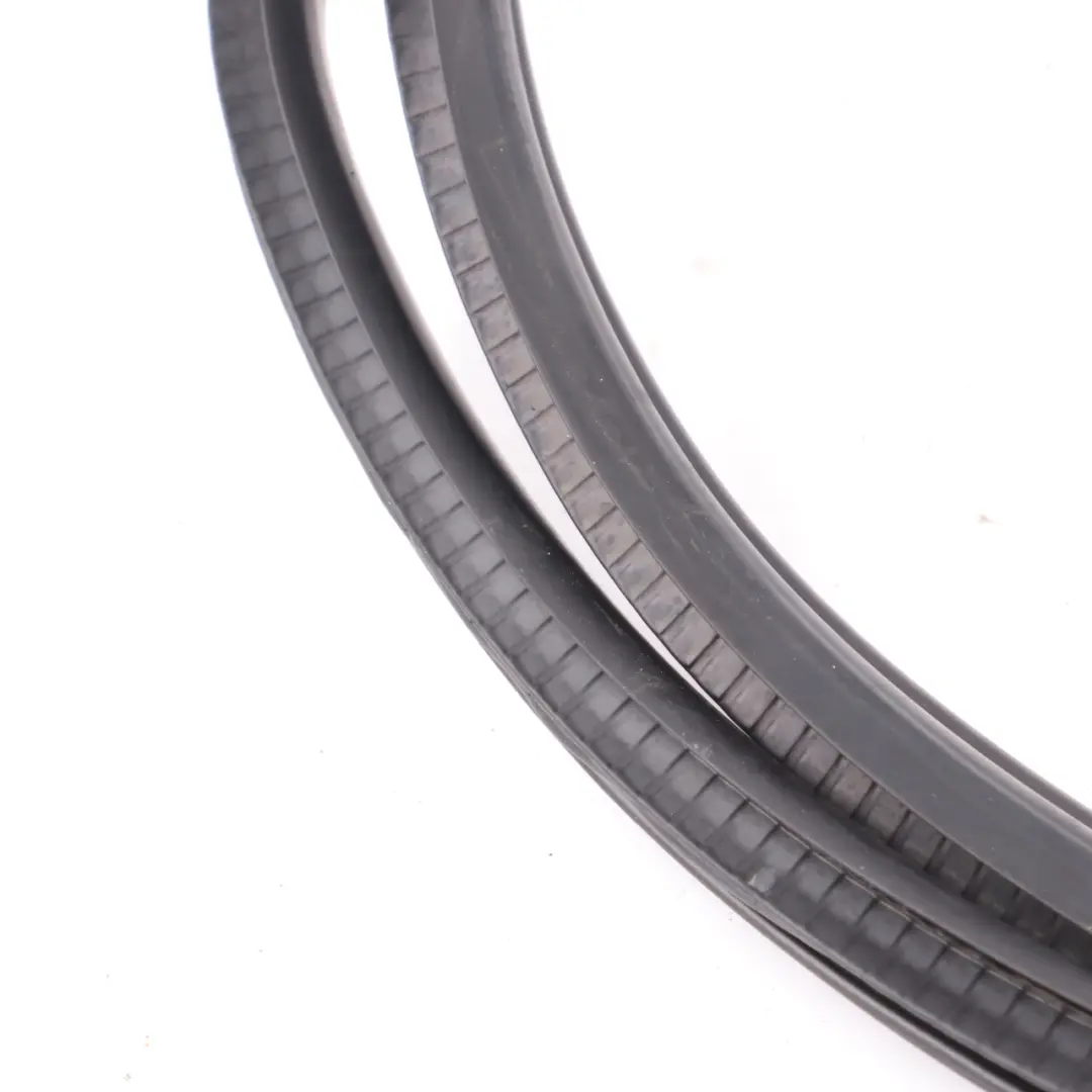 Uszczelka Krawędzi Tylnych Drzwi Lewa Prawa do BMW F46 o numerze 7420056 BMW F46 Uszczelka Krawędzi Tylnych Drzwi Lewa Prawa - SKU 7420056 - Numer Części 7420056