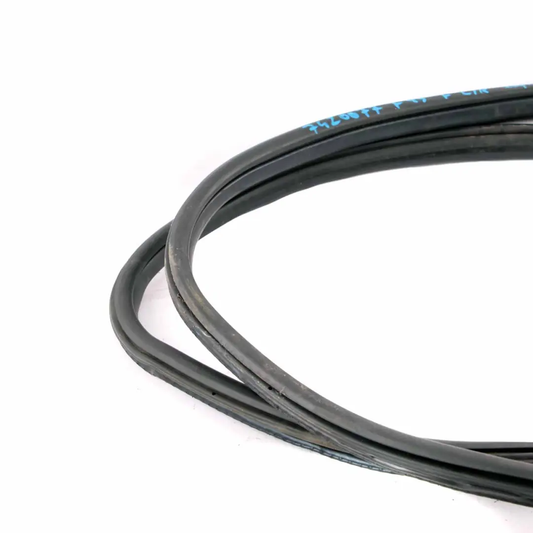 Joint de Porte Avant Gauche Droite Joint de Protection de Bord pour BMW F45 à propos du numéro de pièce 7420077 BMW F45 Joint de Porte Avant Gauche Droite Joint de Protection de Bord - SKU 7420077 - Numéro de pièce 7420077