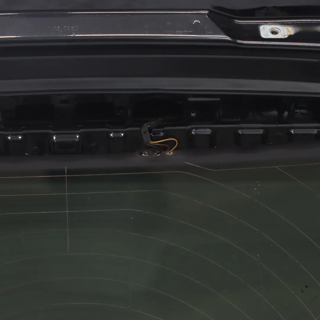 Boot Trunk Lid Tailgate Black Sapphire - 475 to BMW F20 F21 LCI Rear with Part number 7420695 BMW F20 F21 LCI Rear Boot Trunk Lid Tailgate Black Sapphire - 475 - SKU 7420695-BS3 - Part number 7420695