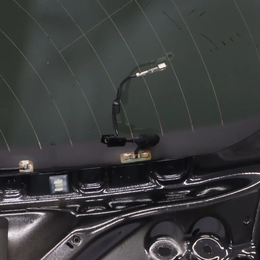 Boot Trunk Lid Tailgate Black Sapphire - 475 to BMW F20 F21 LCI Rear with Part number 7420695 BMW F20 F21 LCI Rear Boot Trunk Lid Tailgate Black Sapphire - 475 - SKU 7420695-BS3 - Part number 7420695