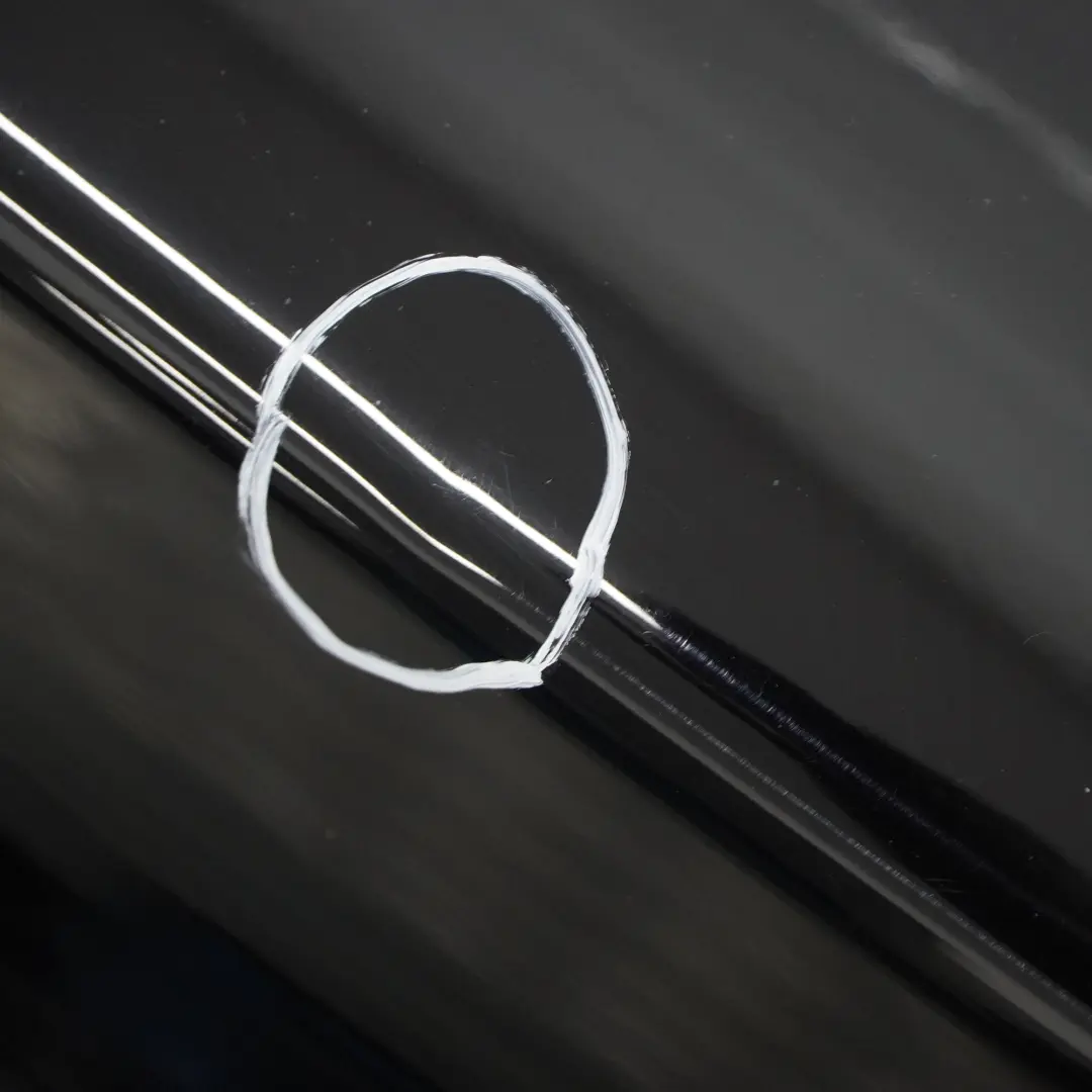 BMW F20 F21 LCI Klapa Bagażnika Schwarz 2 - 668 - SKU 7420695-SCH2 - Numer Części 7420695