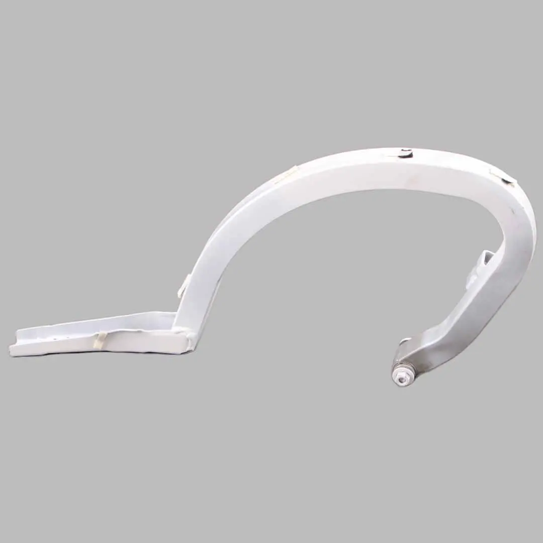 Tapa maletero Bisagra maletero portón trasero Alpinweiss 3 - 300 para BMW F30 con número de pieza 7420784 BMW F30 Tapa maletero Bisagra maletero portón trasero Alpinweiss 3 - 300 - SKU 7420784-AW - Número de pieza 7420784