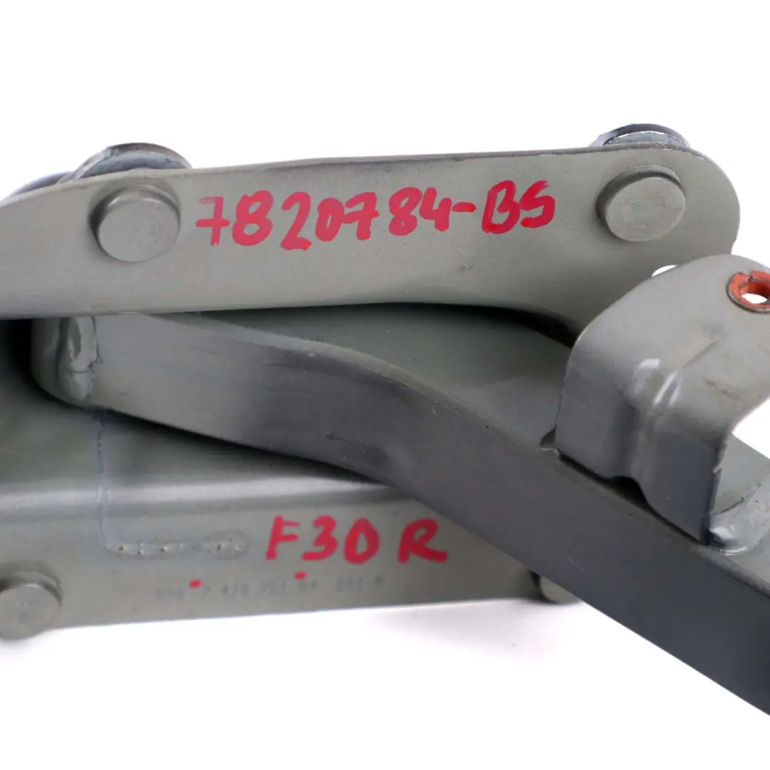 BMW F30 F32 Bras de charniere de coffre a bagages droit Saphir noir 475 - SKU 7420784-BS - Numéro de pièce 7420784