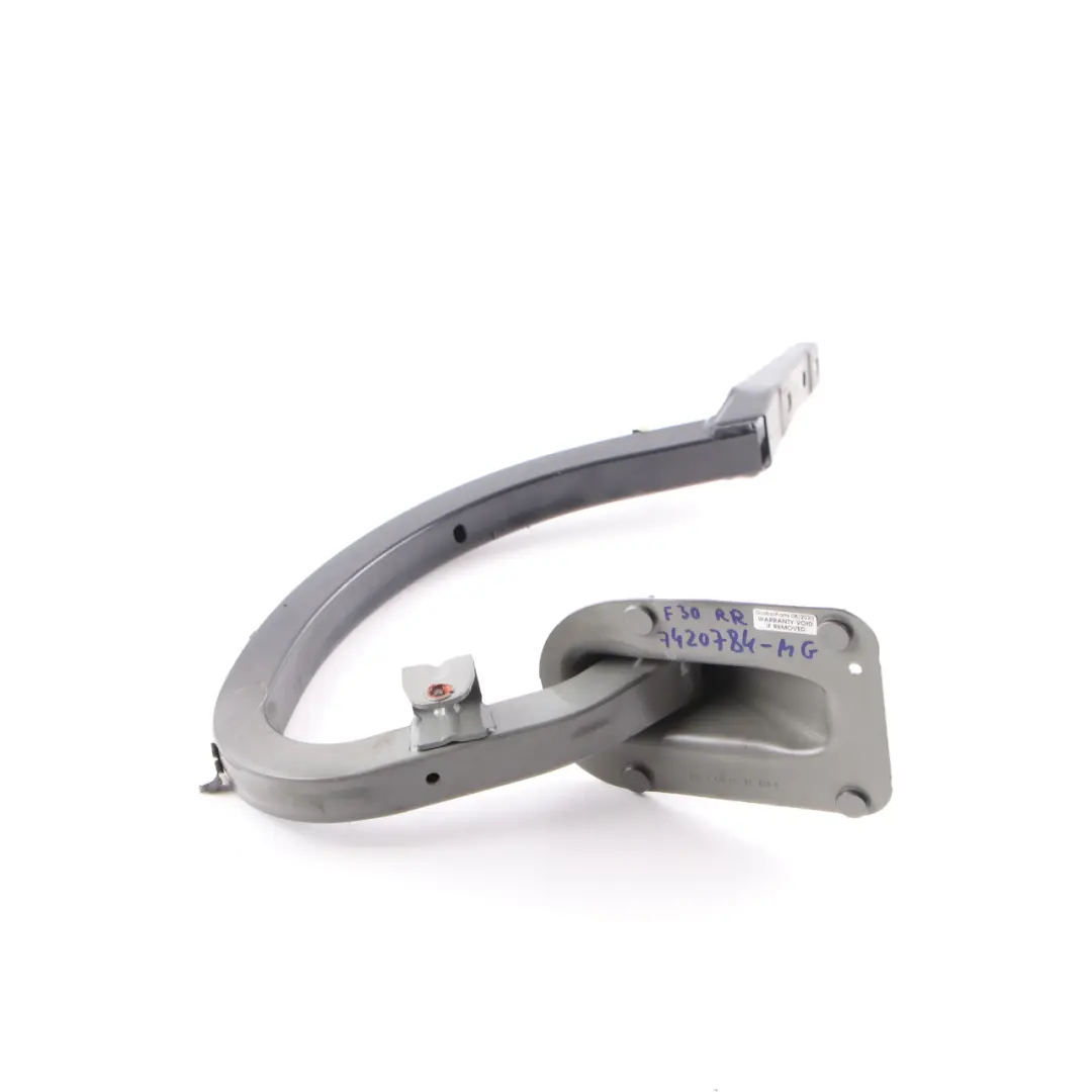 Zawias Klapy Bagażnika Prawy Tył Mineral Grey Metallic B39 7420782 do BMW F30 o numerze 7420784 BMW F30 Zawias Klapy Bagażnika Prawy Tył Mineral Grey Metallic B39 7420782 - SKU 7420784-MG - Numer Części 7420784