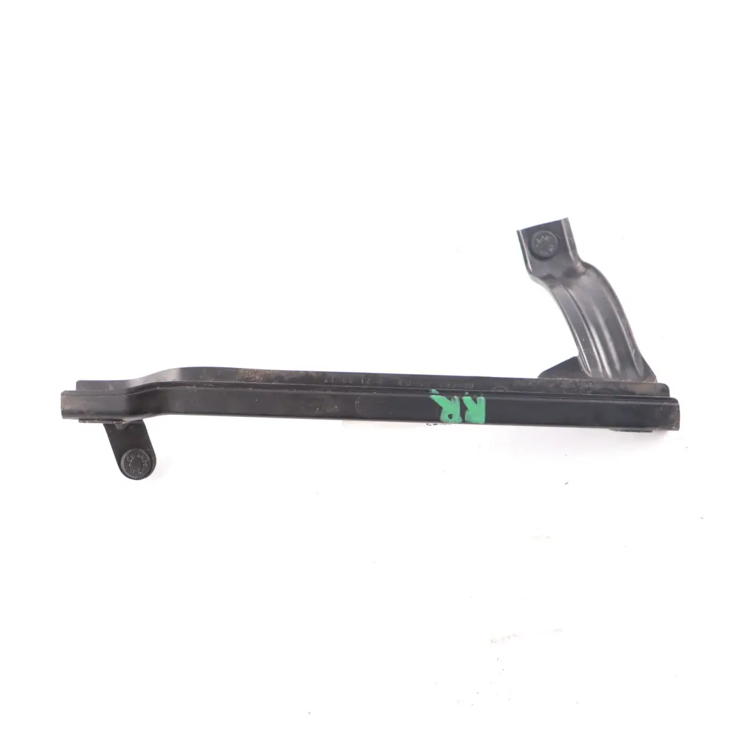 Guía Riel Ventana Puerta Trasera Derecha para Mini Cooper Clubman F54 con número de pieza 7421072 Mini Cooper Clubman F54 Guía Riel Ventana Puerta Trasera Derecha - SKU 7421072 - Número de pieza 7421072