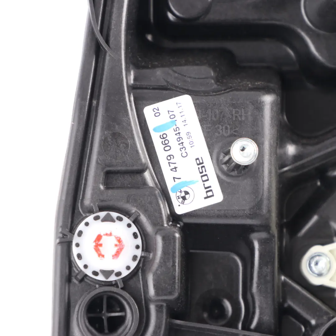 Window Lifter Regulator Carrier Rear Door Right O/S Panel 7479066 to BMW G11 with Part number 7422876 BMW G11 Window Lifter Regulator Carrier Rear Door Right O/S Panel 7479066 - SKU 7422876 - Part number 7422876