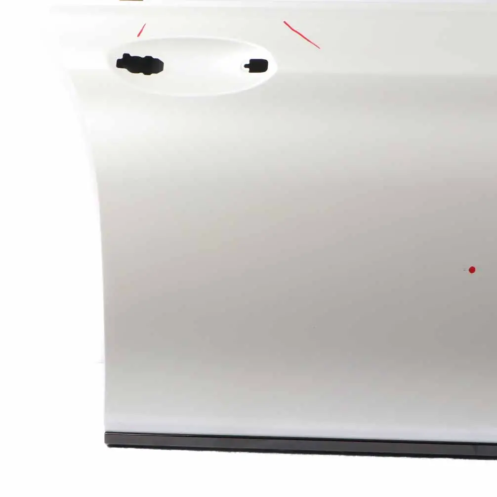 Aluminium Door Front Right O/S Mineral White Metallic - A96 to BMW G11 G12 with Part number 7423700 BMW G11 G12 Aluminium Door Front Right O/S Mineral White Metallic - A96 - SKU 7423700-MW - Part number 7423700
