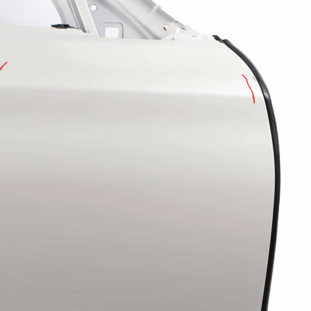 Aluminium Door Front Right O/S Mineral White Metallic - A96 to BMW G11 G12 with Part number 7423700 BMW G11 G12 Aluminium Door Front Right O/S Mineral White Metallic - A96 - SKU 7423700-MW - Part number 7423700