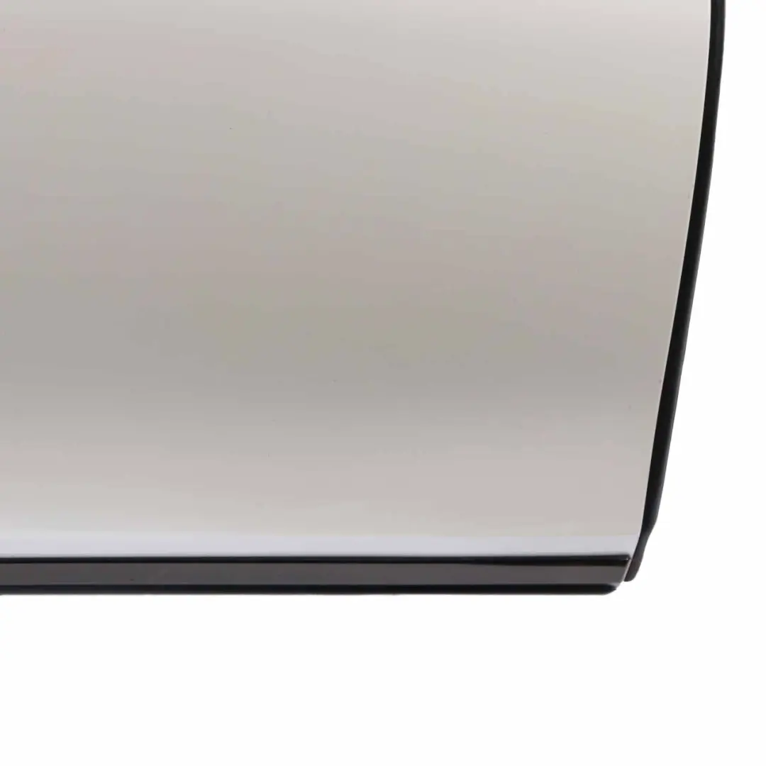 Aluminium Door Front Right O/S Mineral White Metallic - A96 to BMW G11 G12 with Part number 7423700 BMW G11 G12 Aluminium Door Front Right O/S Mineral White Metallic - A96 - SKU 7423700-MW - Part number 7423700