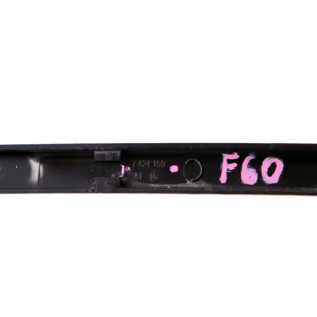 Tapa Columna A Listón Embellecedor Delantero Izquierdo Negro para Mini F60 con número de pieza 7424159 Mini F60 Tapa Columna A Listón Embellecedor Delantero Izquierdo Negro - SKU 7424159 - Número de pieza 7424159