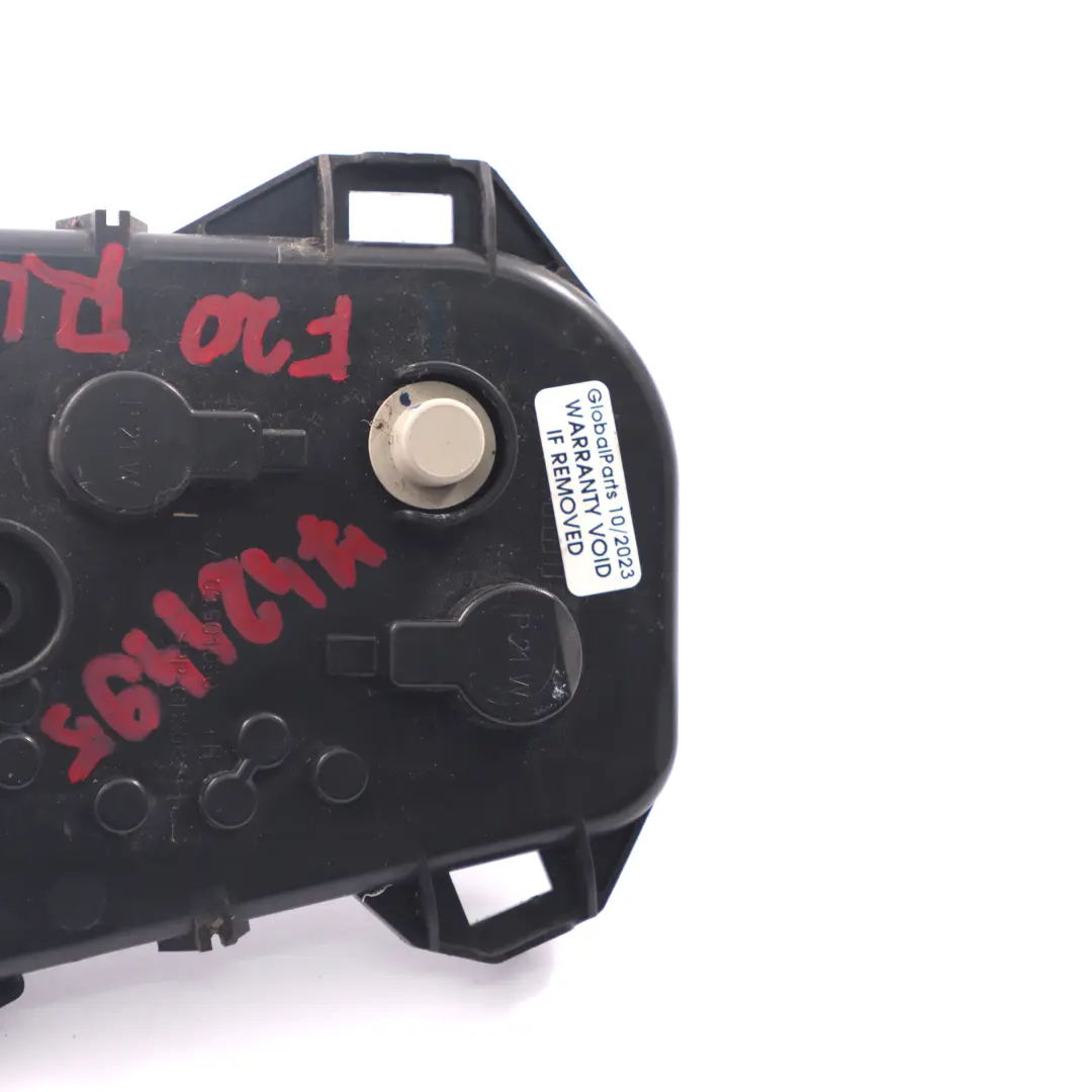  Presa corrente BMW F20 F21 LCI Pannello laterale Posteriore Sinistro - SKU 7424495-1 - Numero di parte 7424495