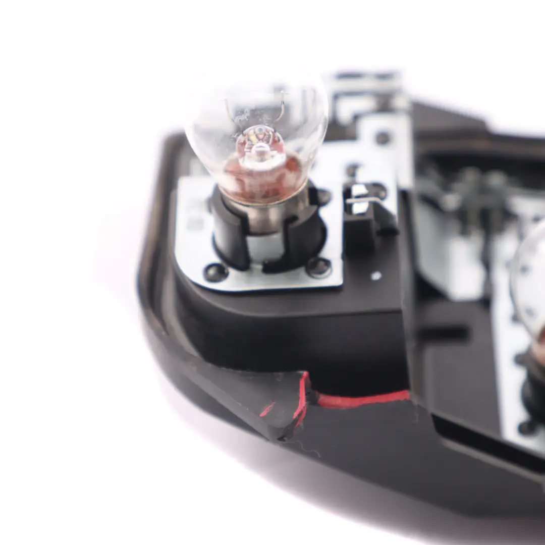  Glühbirnen Fassung BMW F20 LCI Seitenwand leuchte halter hinten links - SKU 7424495-1 - Teilenummer 7424495