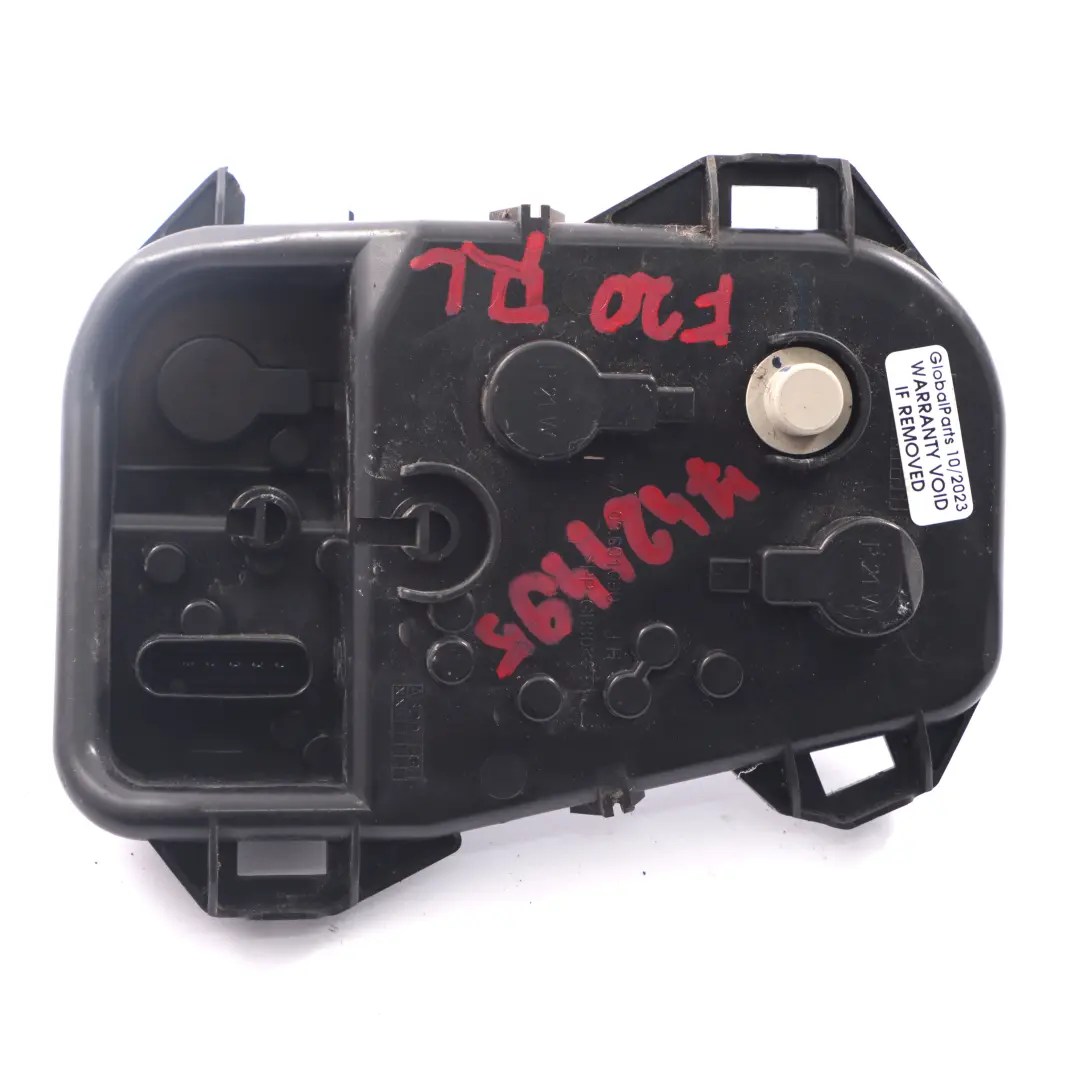 Presa corrente BMW F20 F21 LCI Pannello laterale Posteriore Sinistro per con numero di parte 7424495 Presa corrente BMW F20 F21 LCI Pannello laterale Posteriore Sinistro - SKU 7424495-1 - Numero di parte 7424495