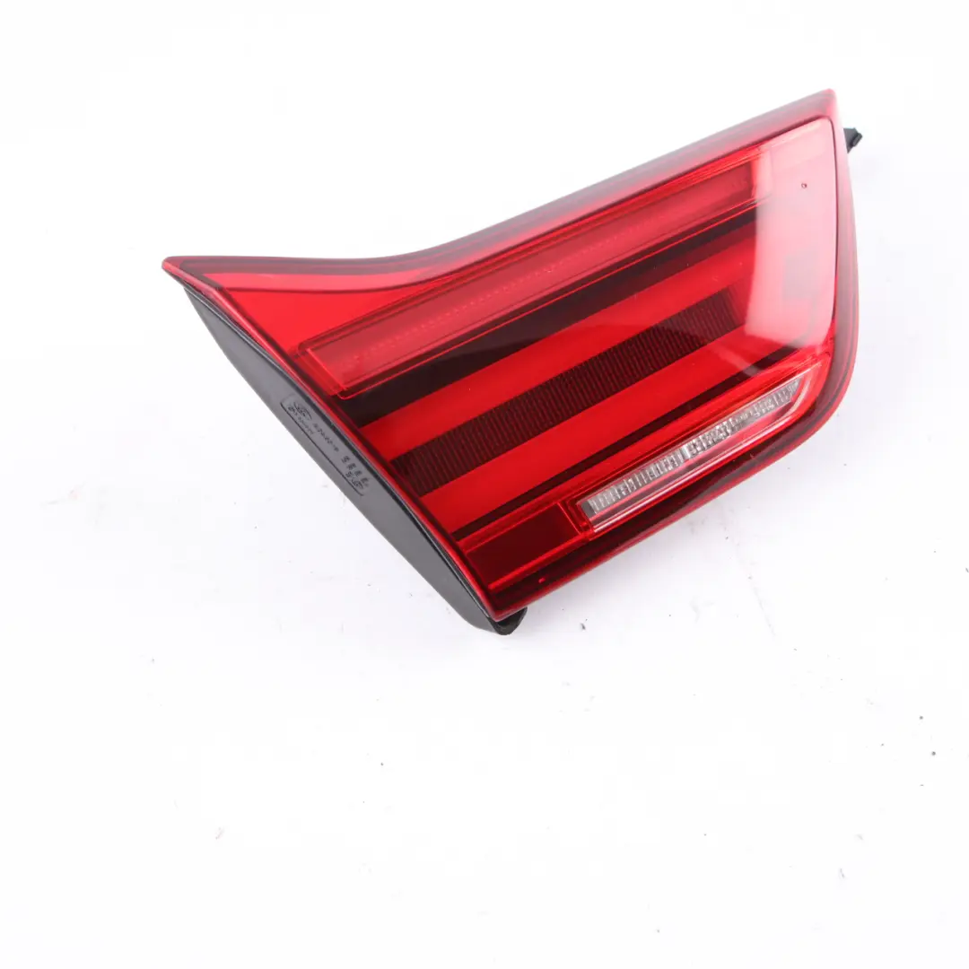 Luz Trasera BMW F32 F36 F33 LCI Luz En Tapa Maletero Portón Trasero Lado para con número de pieza 7426051 Luz Trasera BMW F32 F36 F33 LCI Luz En Tapa Maletero Portón Trasero Lado - SKU 7426051 - Número de pieza 7426051