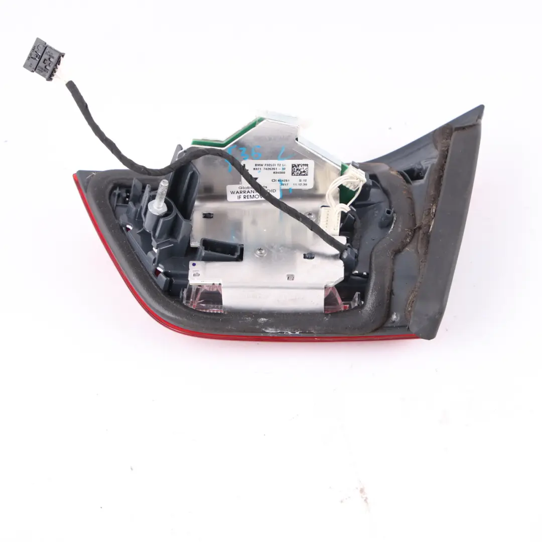 Luz Trasera BMW F32 F36 F33 LCI Luz En Tapa Maletero Portón Trasero Lado para con número de pieza 7426051 Luz Trasera BMW F32 F36 F33 LCI Luz En Tapa Maletero Portón Trasero Lado - SKU 7426051 - Número de pieza 7426051