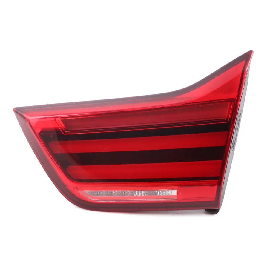 Lampa Tylna Pokrywy Klapy Bagażnika Prawy Tył do BMW F32 F36 F33 LCI o numerze 7426052 BMW F32 F36 F33 LCI Lampa Tylna Pokrywy Klapy Bagażnika Prawy Tył - SKU 7426052 - Numer Części 7426052