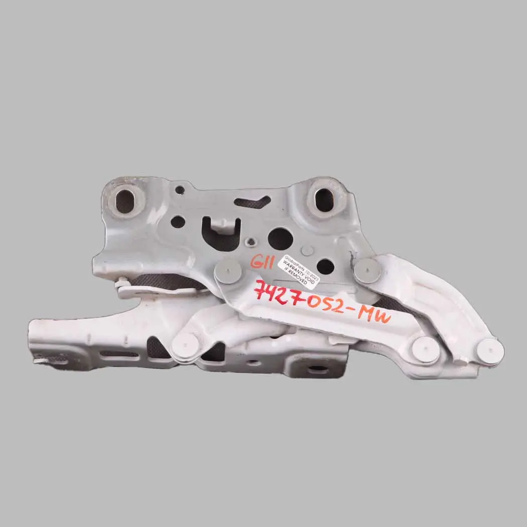 Hood Hinge BMW G30 G31 G11 Engine Bonnet Right O/S Mineral White - A96 7347408 to with Part number 7427052 Hood Hinge BMW G30 G31 G11 Engine Bonnet Right O/S Mineral White - A96 7347408 - SKU 7427052-MW - Part number 7427052