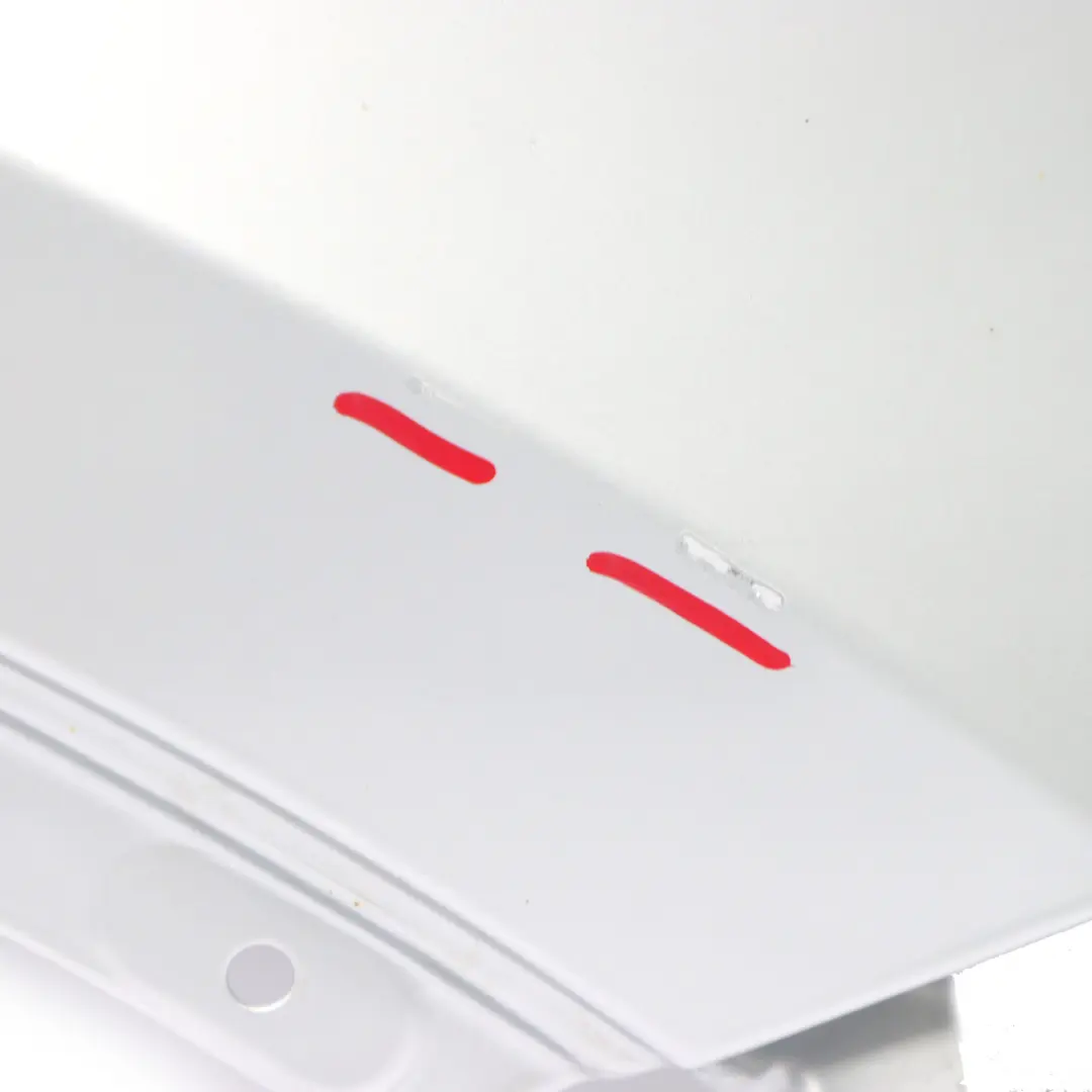 Panneau Latéral Aile Avant Droite Glacier Silver Metallic - A83 pour BMW X1 F48 à propos du numéro de pièce 7427300 BMW X1 F48 Panneau Latéral Aile Avant Droite Glacier Silver Metallic - A83 - SKU 7427300-GSB - Numéro de pièce 7427300