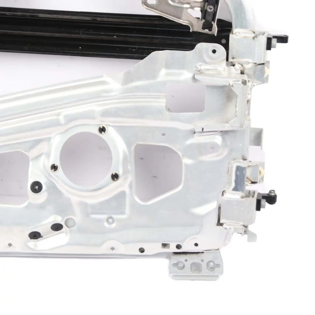 Puerta Delantera Derecha Marco Soporte Montaje Cubierta 2574054 para BMW i3 con número de pieza 7427334 BMW i3 Puerta Delantera Derecha Marco Soporte Montaje Cubierta 2574054 - SKU 7427334 - Número de pieza 7427334