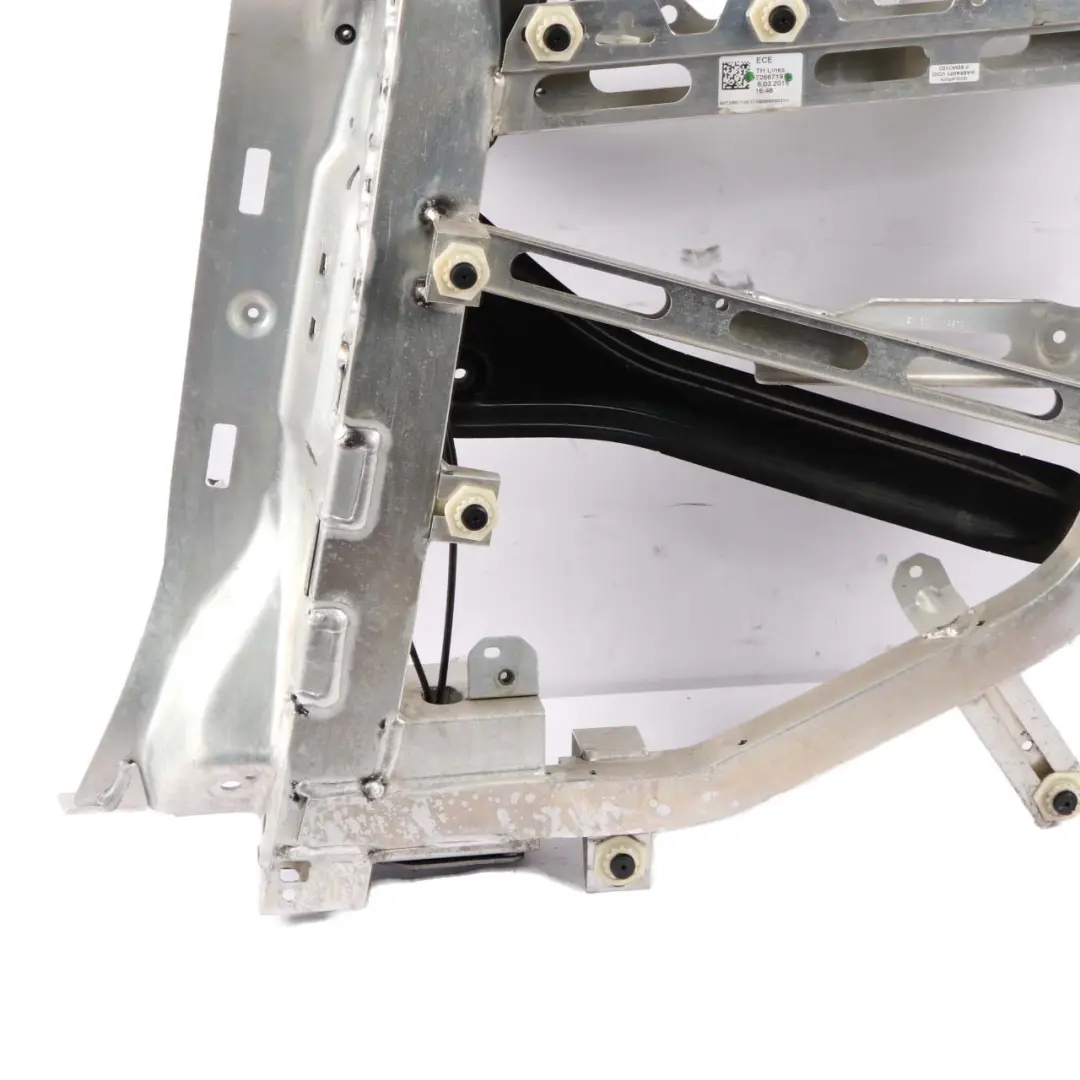 Arrière Gauche Cadre Support Cache 7266719 pour BMW i3 Porte à propos du numéro de pièce 7427335 BMW i3 Porte Arrière Gauche Cadre Support Cache 7266719 - SKU 7427335 - Numéro de pièce 7427335