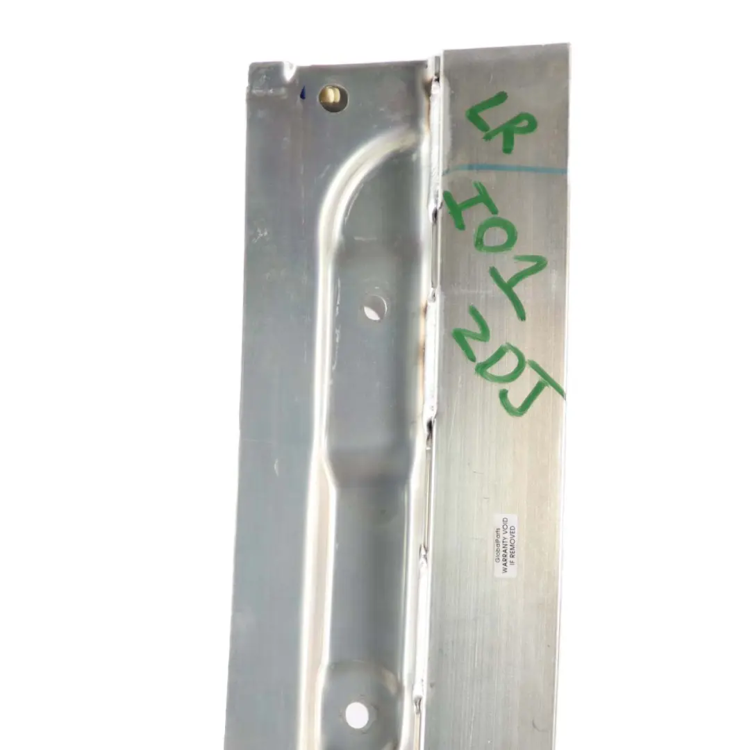 Arrière Gauche Cadre Support Cache 7266719 pour BMW i3 Porte à propos du numéro de pièce 7427335 BMW i3 Porte Arrière Gauche Cadre Support Cache 7266719 - SKU 7427335 - Numéro de pièce 7427335