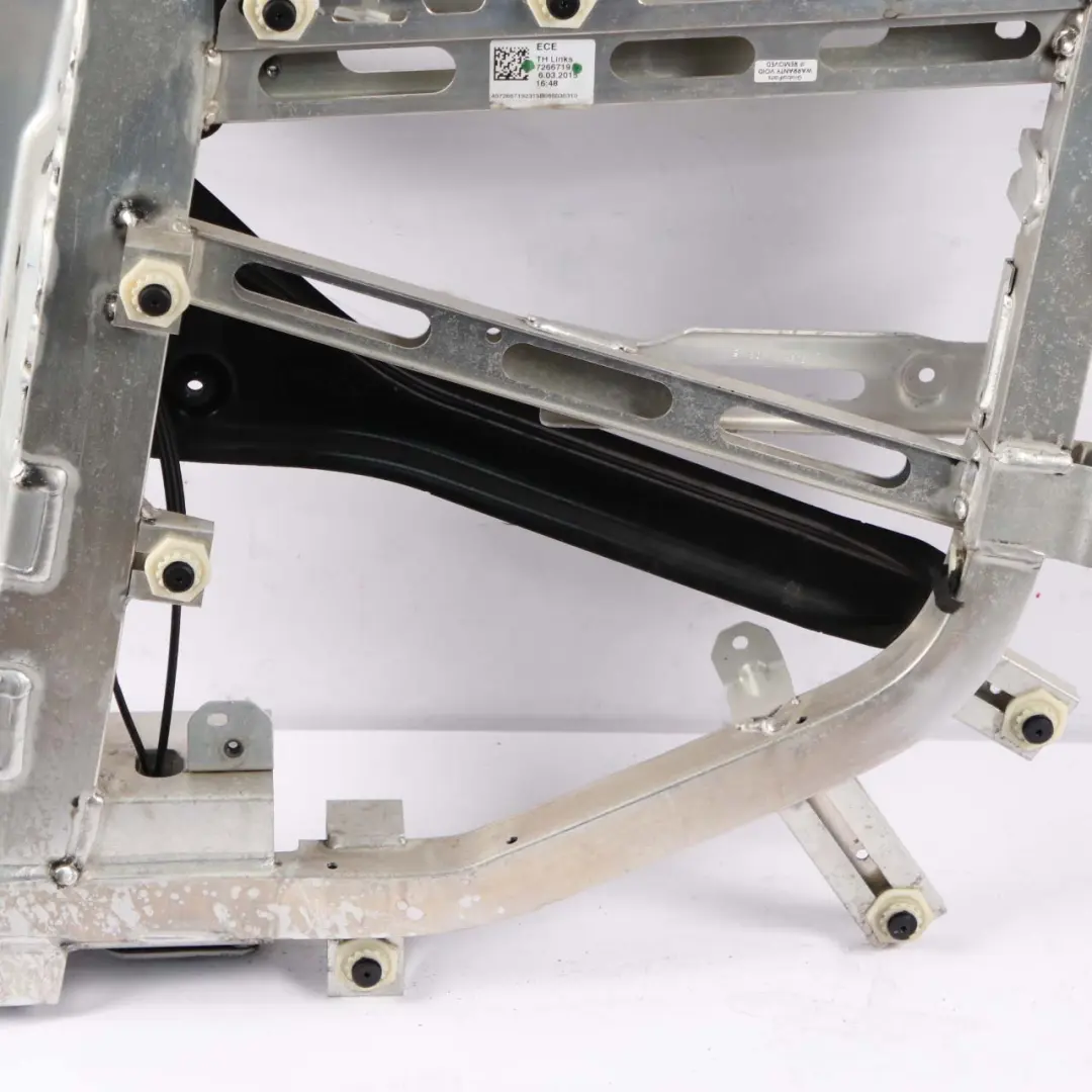 Arrière Gauche Cadre Support Cache 7266719 pour BMW i3 Porte à propos du numéro de pièce 7427335 BMW i3 Porte Arrière Gauche Cadre Support Cache 7266719 - SKU 7427335 - Numéro de pièce 7427335