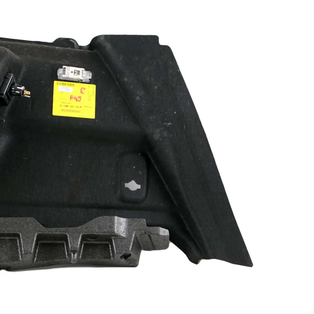 panneau de recouvrement du coffre arrière droit pour BMW F45 à propos du numéro de pièce 7428144 BMW F45 panneau de recouvrement du coffre arrière droit - SKU 7428144 - Numéro de pièce 7428144