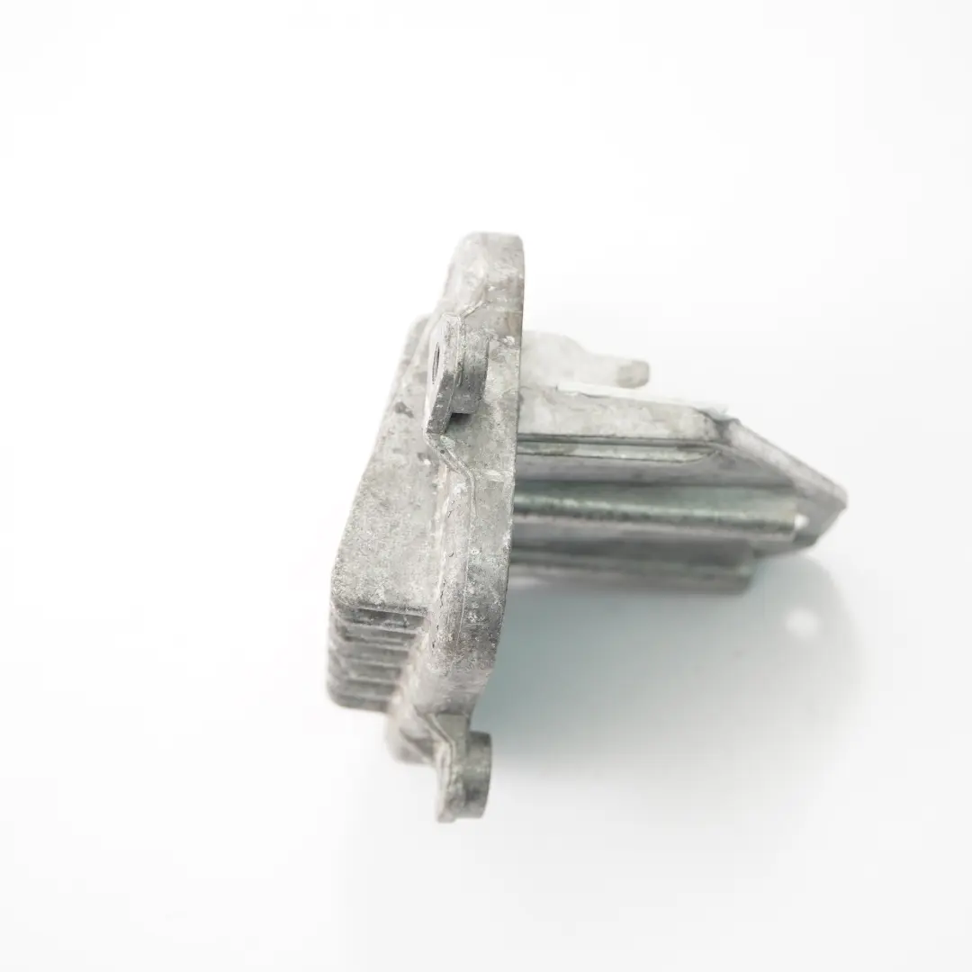 Moduł LED Światła Do Jazdy Dziennej DRL Prawy 90068145 do BMW X1 F48 o numerze 7428792 BMW X1 F48 Moduł LED Światła Do Jazdy Dziennej DRL Prawy 90068145 - SKU 7428792 - Numer Części 7428792