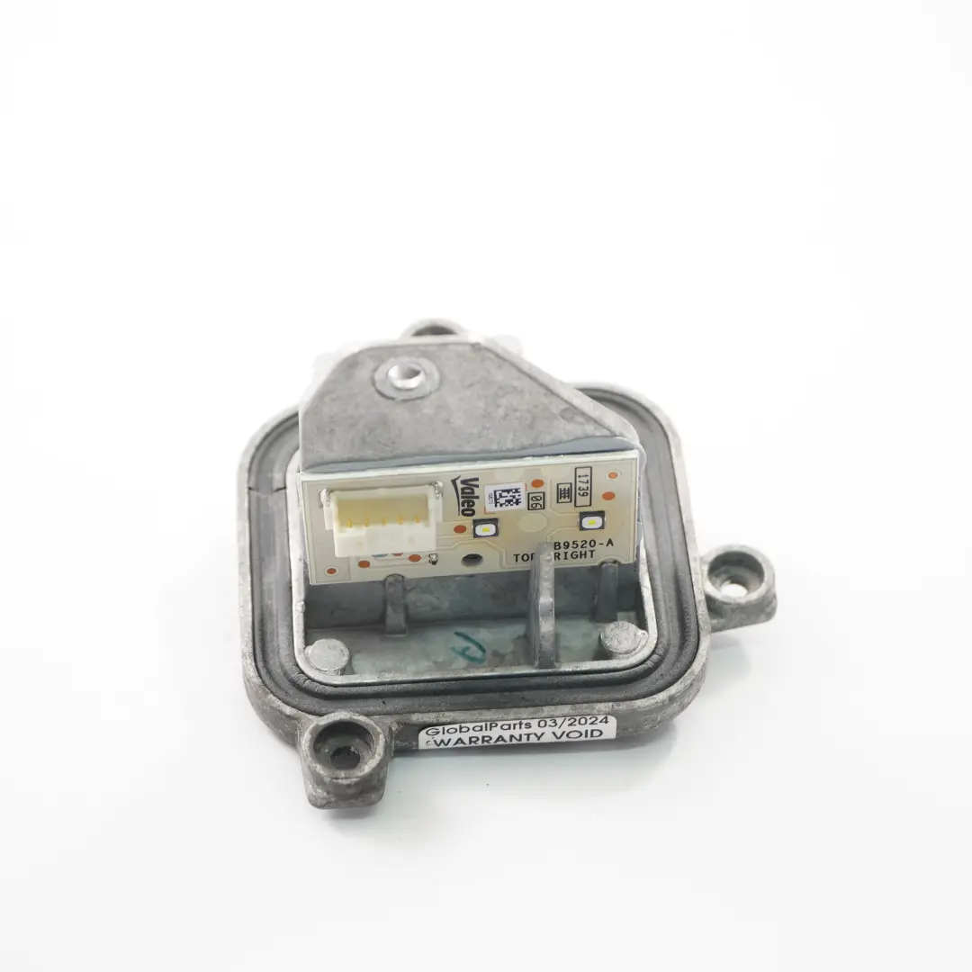 Módulo LED Faros Delanteros Diurnos DRL Derecha Unidad 90068145 para BMW X1 F48 con número de pieza 7428792 BMW X1 F48 Módulo LED Faros Delanteros Diurnos DRL Derecha Unidad 90068145 - SKU 7428792 - Número de pieza 7428792