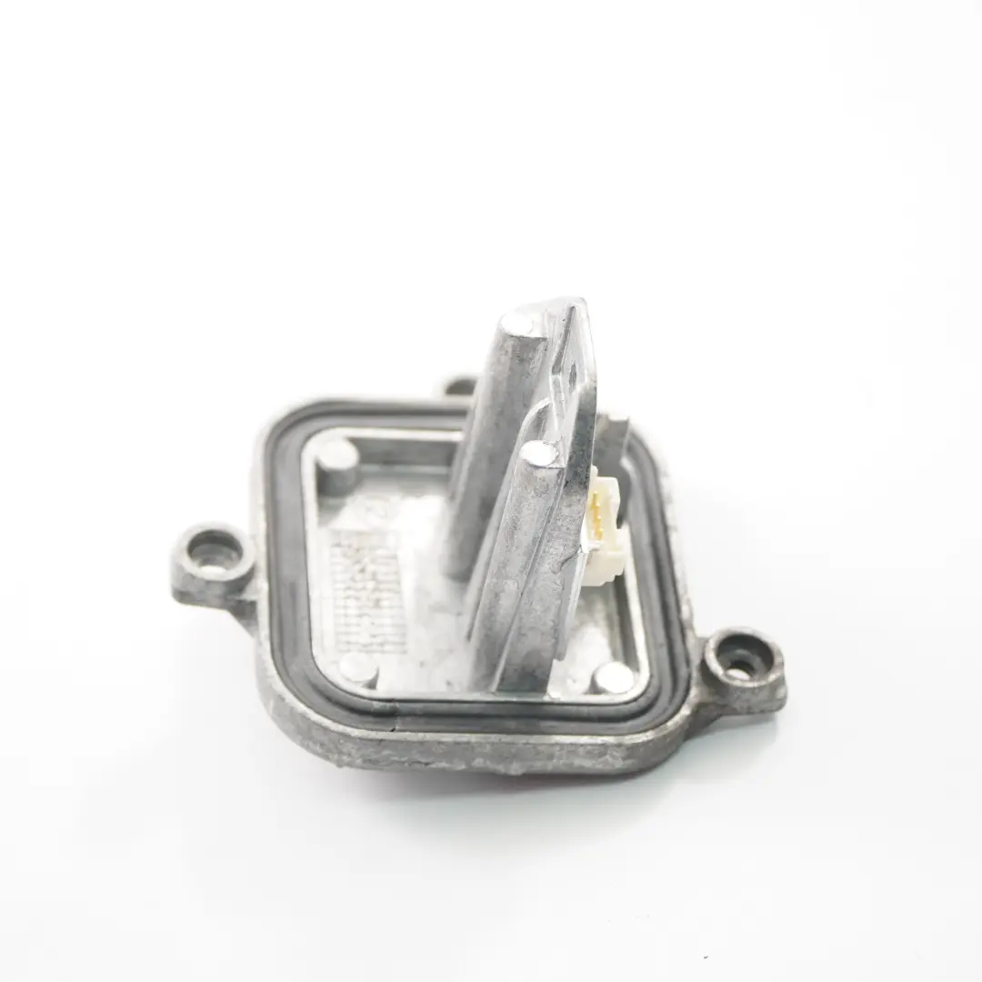 Moduł LED Światła Do Jazdy Dziennej DRL Prawy 90068145 do BMW X1 F48 o numerze 7428792 BMW X1 F48 Moduł LED Światła Do Jazdy Dziennej DRL Prawy 90068145 - SKU 7428792 - Numer Części 7428792