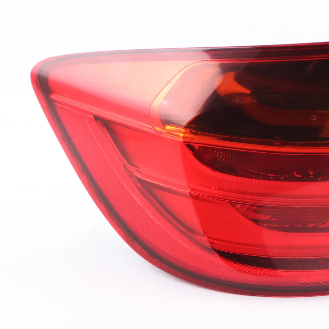 Fanale Posteriore Illuminazione Nel Pannello Laterale Sinistro per BMW F31 con numero di parte 7429727 BMW F31 Fanale Posteriore Illuminazione Nel Pannello Laterale Sinistro - SKU 7429727-1 - Numero di parte 7429727