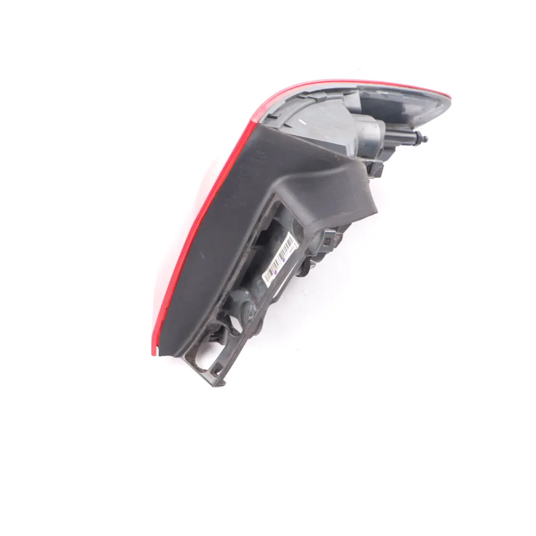 Fanale Posteriore Illuminazione Nel Pannello Laterale Sinistro per BMW F31 con numero di parte 7429727 BMW F31 Fanale Posteriore Illuminazione Nel Pannello Laterale Sinistro - SKU 7429727-1 - Numero di parte 7429727